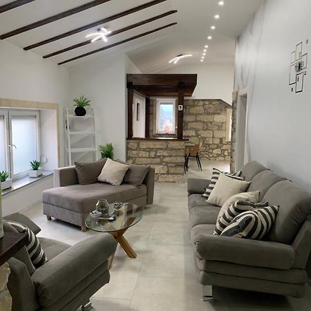 Kartal Centar Apartment Bihać Екстериор снимка