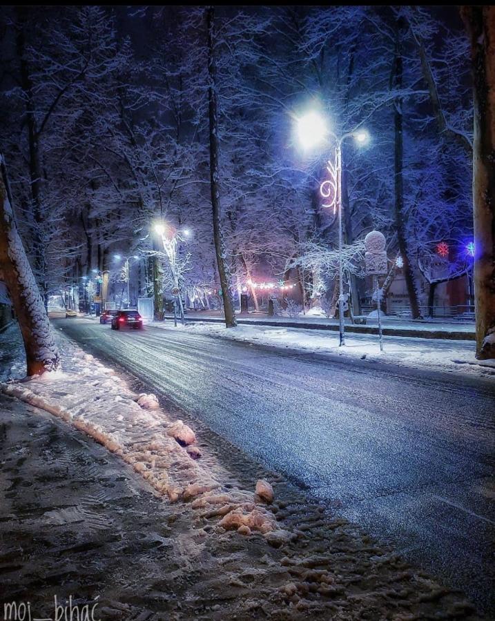 Kartal Centar Apartment Bihać Екстериор снимка