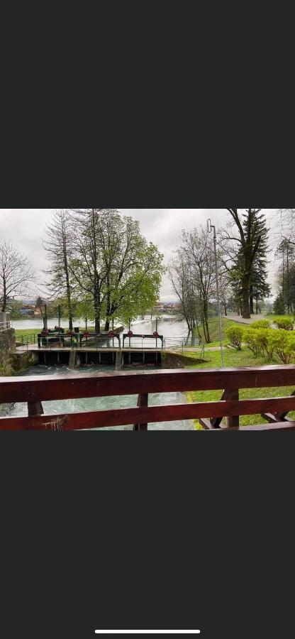 Kartal Centar Apartment Bihać Екстериор снимка